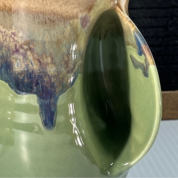 Clay in Motion Pottery Hand Warmer Mug Signed Neher Drip Glazed Green Blue Brown - Picture 10 of 11